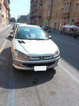 PEUGEOT 206 1.4