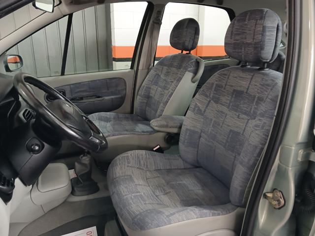 RENAULT MEGANE SCÉNIC 4X4 2.0 16V RX4 PRIVILÈGE - foto 19