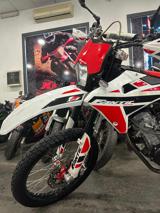 FANTIC MOTOR XEF 125 enduro