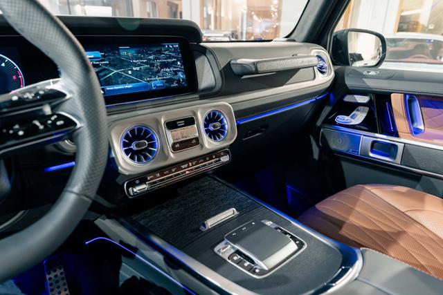 MERCEDES-BENZ G 450 D MILD HYBRID S.W. AMG LINE* - foto 36