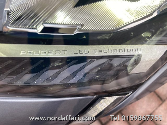 PEUGEOT 308 - foto: 21