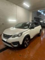 PEUGEOT 5008 BlueHDi 130 S&S Allure
