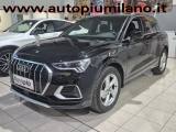 AUDI Q3 35 TDI S tronic Business Advanced