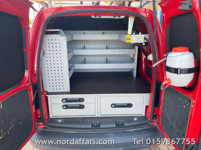 VOLKSWAGEN Caddy - foto: 5