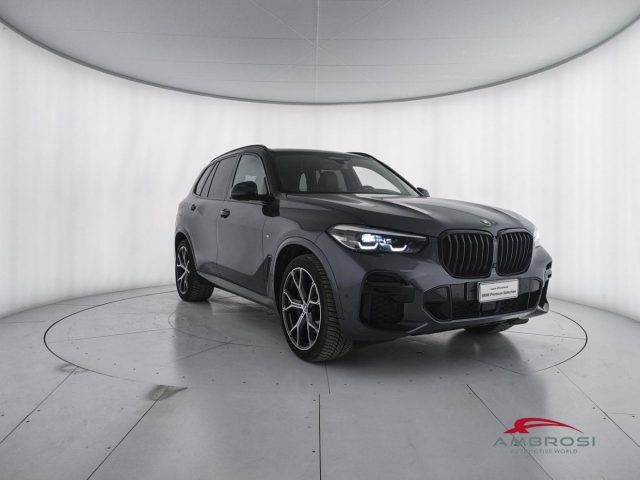 BMW X5 XDRIVE30D 48V MSPORT - foto 2