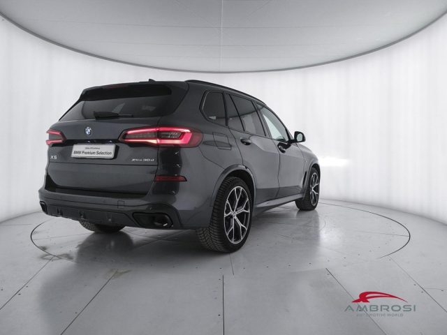 BMW X5 XDRIVE30D 48V MSPORT - foto 3