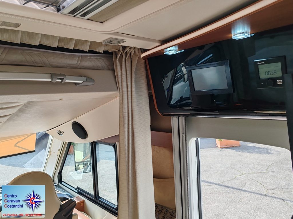 MOBILVETTA K - YACHT 89 TEKNOLINE 87 23444151 O 69b2861d06619