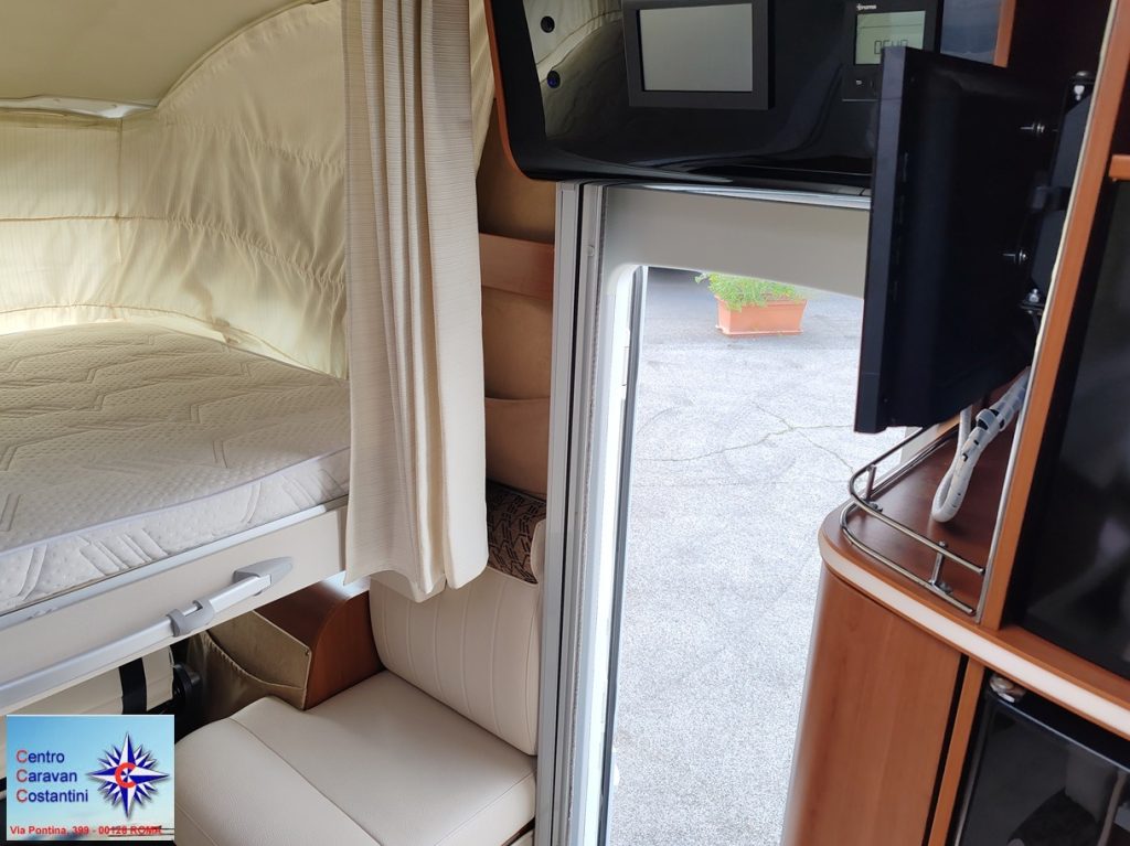 MOBILVETTA K - YACHT 89 TEKNOLINE 89 23444151 O 69b2861e204ed