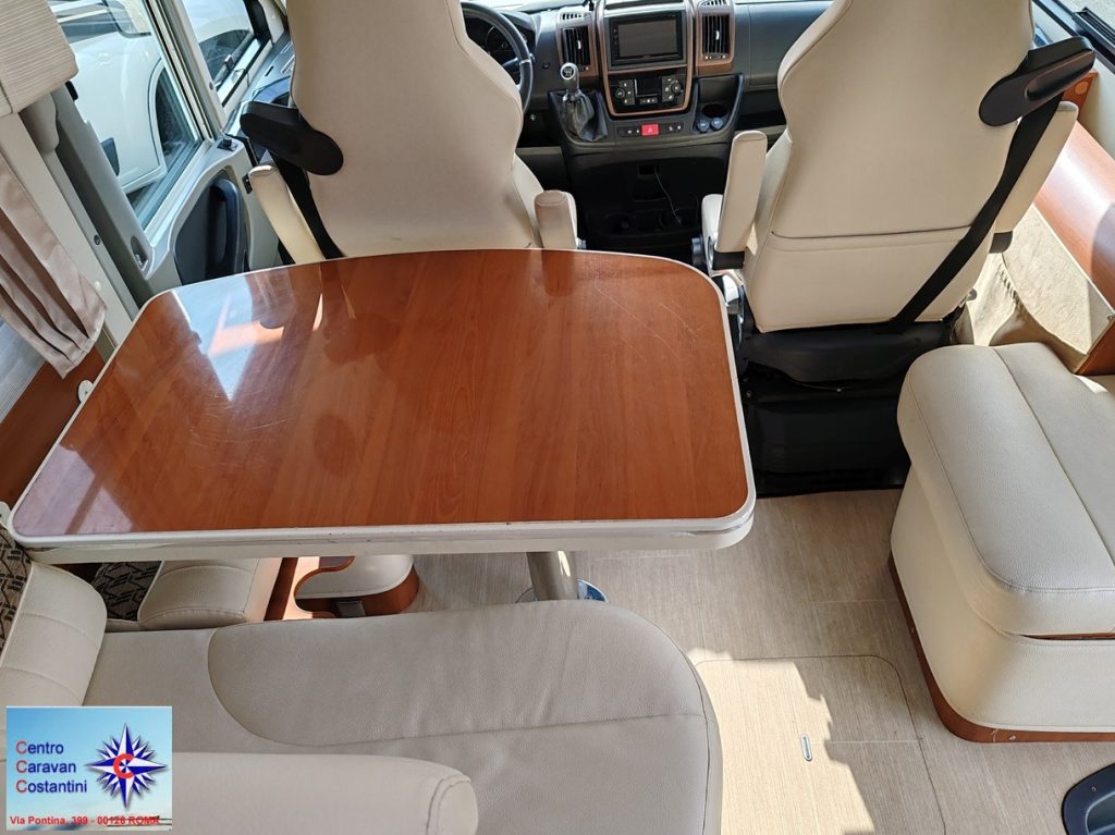MOBILVETTA K - YACHT 89 TEKNOLINE 91 23444151 O 69b2861ef40e6