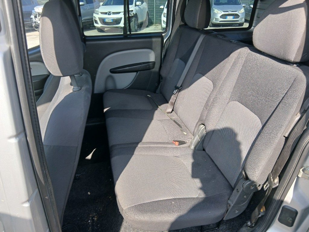 Immagine di FIAT Doblo 1.6 16V Natural Power Active del 04/2009 km 296706