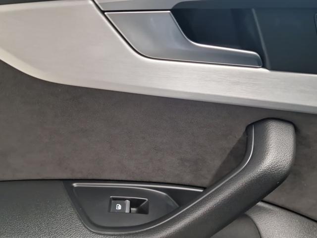 AUDI A4 2.0 TDI 150 CV S TRONIC - foto 30