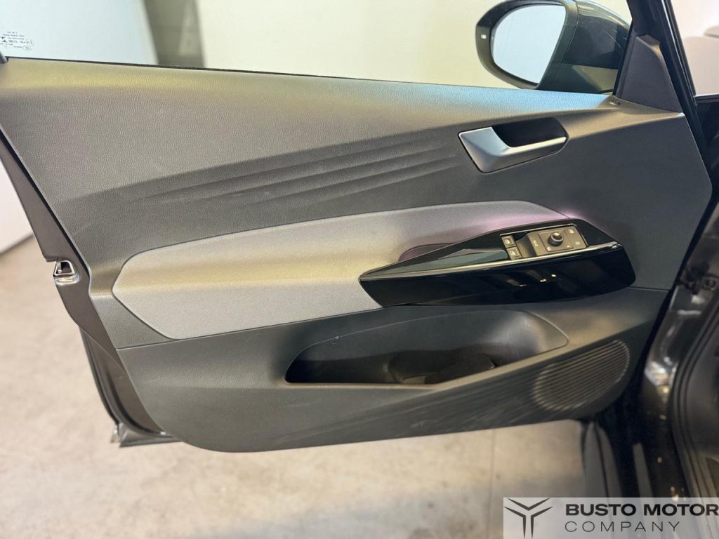 VOLKSWAGEN ID.3 Pro Performance - 18