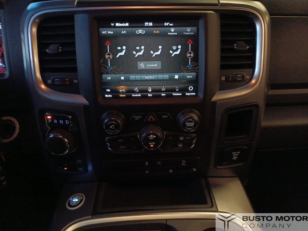 RAM 1500 V8 Crew Cab Limited GPL 395cv - 13