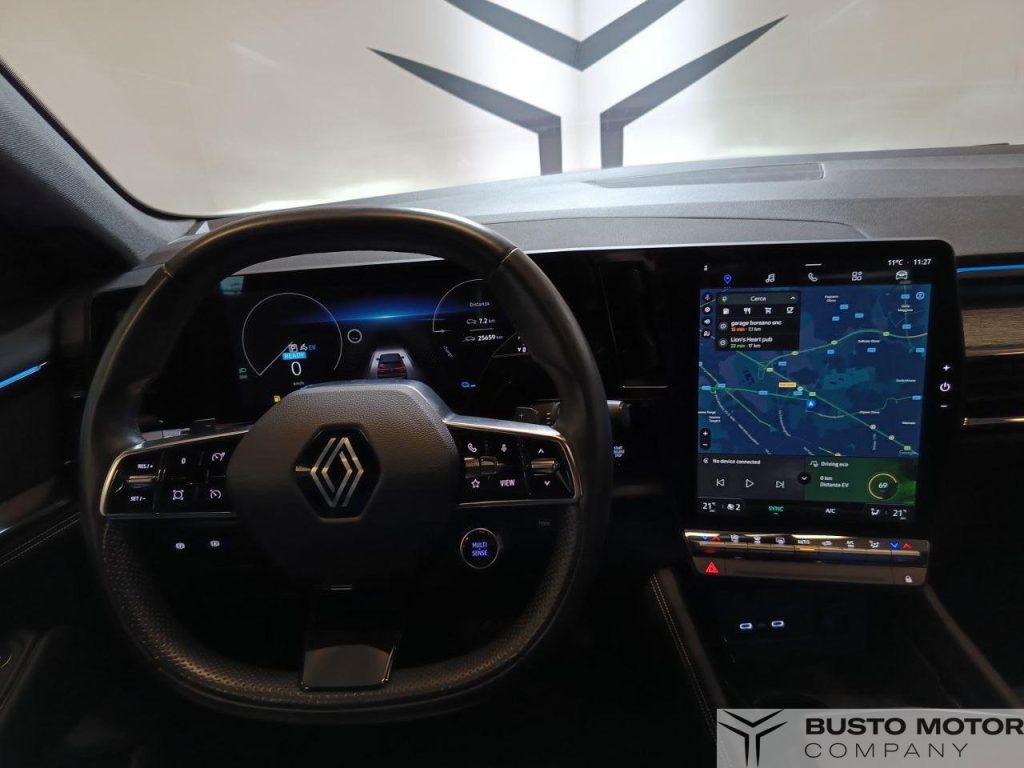 RENAULT Austral Full Hybrid E-Tech 200 CV Techno - 11