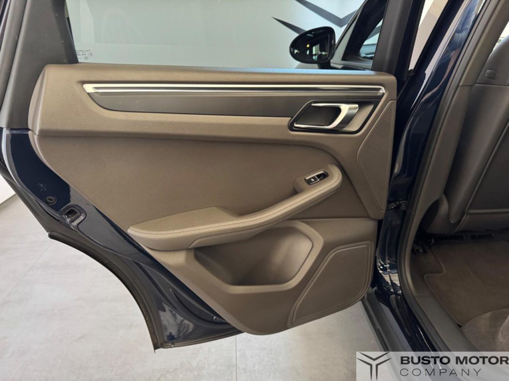 PORSCHE Macan 2.0 245 CV PDK 2 ANNI GARANZIA - 18