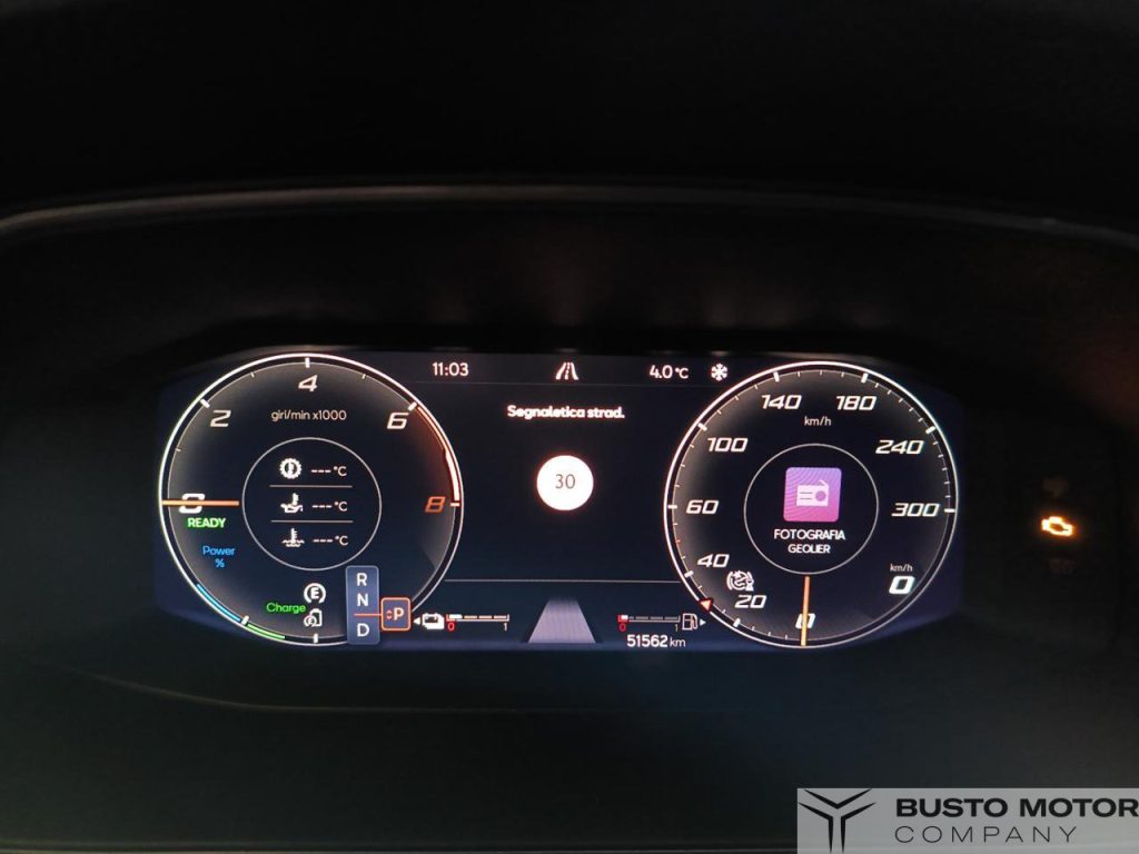 CUPRA Formentor 1.4 e-Hybrid 245CV VZ - 11