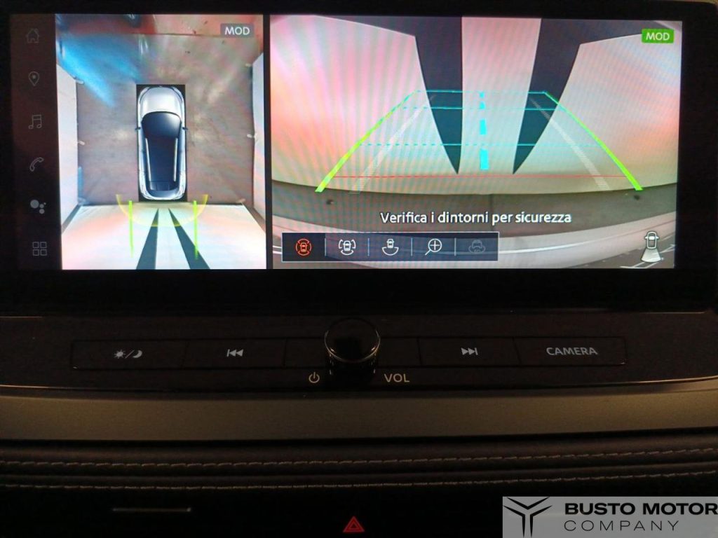 NISSAN Qashqai MHEV 158 CV Xtronic N-Connecta - 18