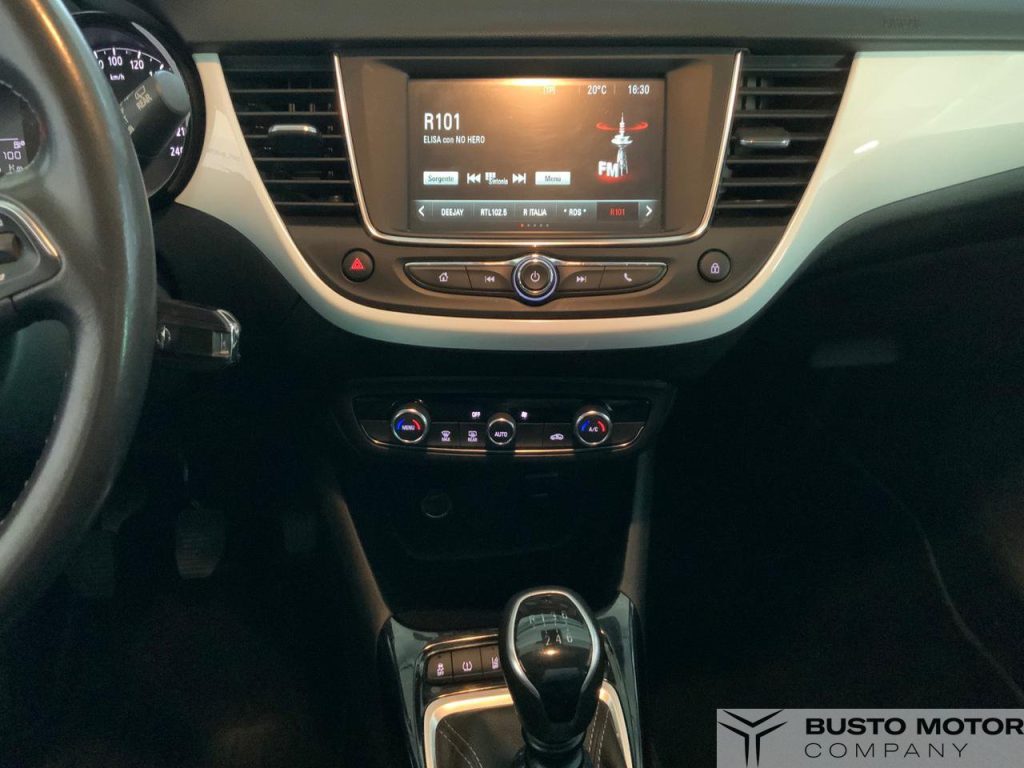 OPEL Crossland 1.2 Turbo 12V 130 CV Design & Tech - 12