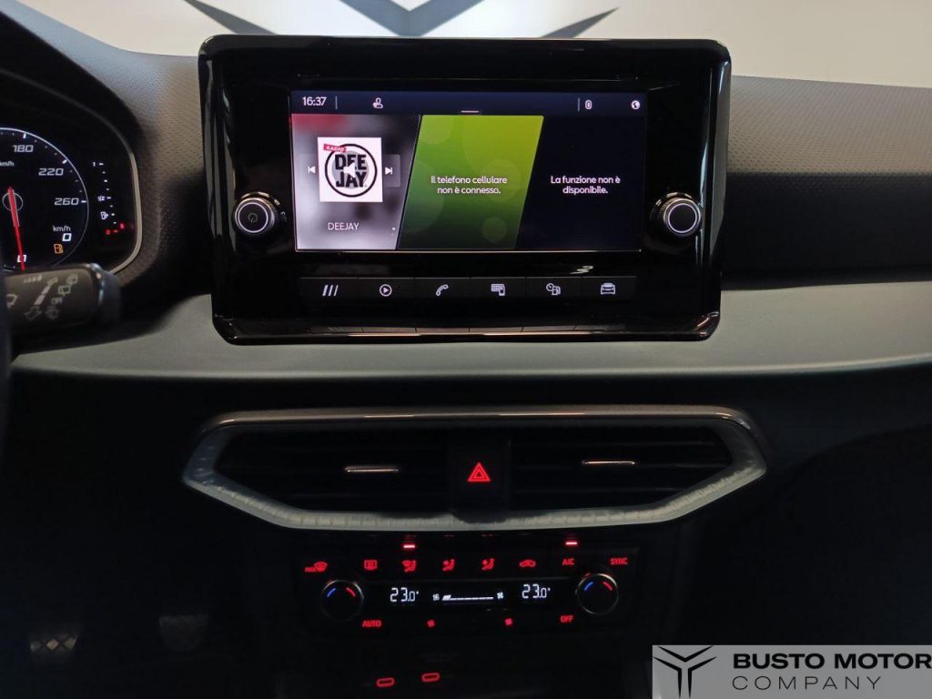 SEAT Arona 1.0 EcoTSI XPERIENCE - 13