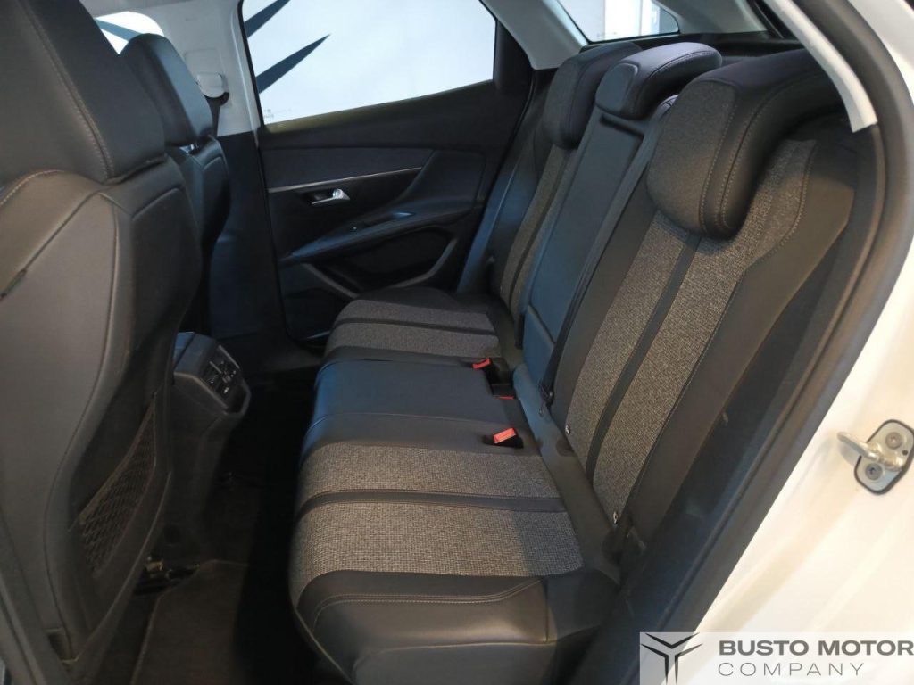 PEUGEOT 3008 BlueHDi 130 S&S EAT8 GT Line - 9