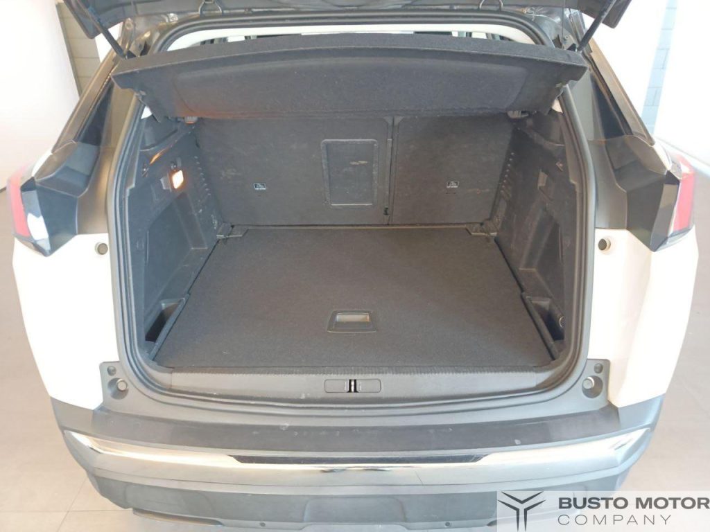 PEUGEOT 3008 BlueHDi 130 S&S EAT8 GT Line - 10