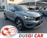 VOLVO XC40 T3 Geartronic Momentum Pro