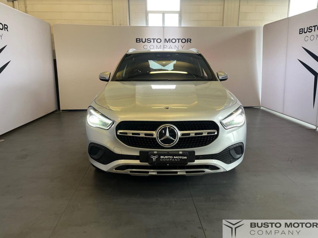 MERCEDES-BENZ GLA 200 200 Automatic Sport Plus GARANZIA 2 ANNI - 2