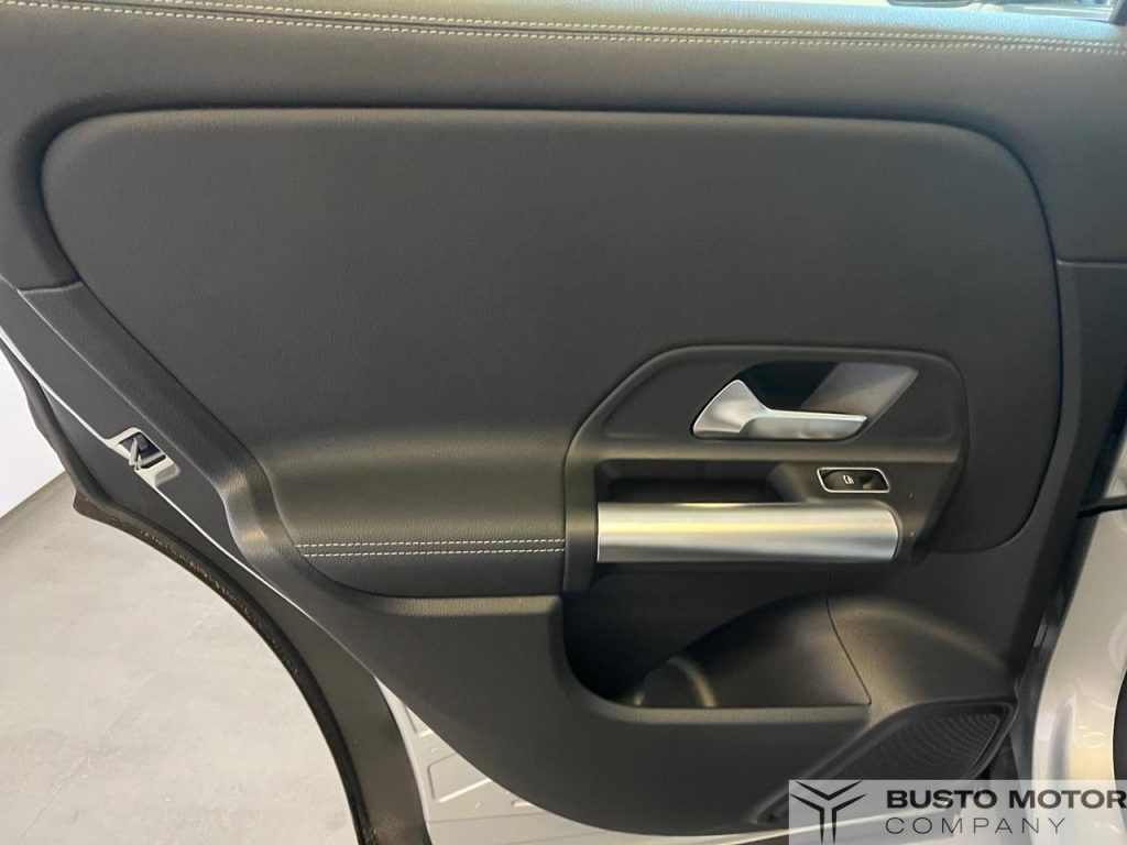 MERCEDES-BENZ GLA 200 200 Automatic Sport Plus GARANZIA 2 ANNI - 15