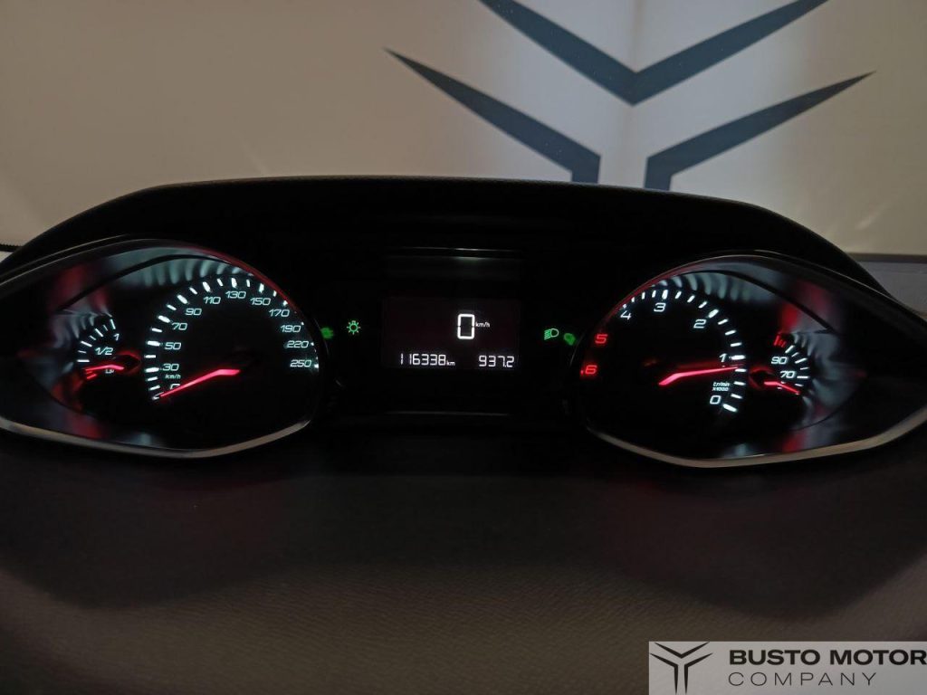 PEUGEOT 308 BlueHDi 100 S&S SW Style - 12