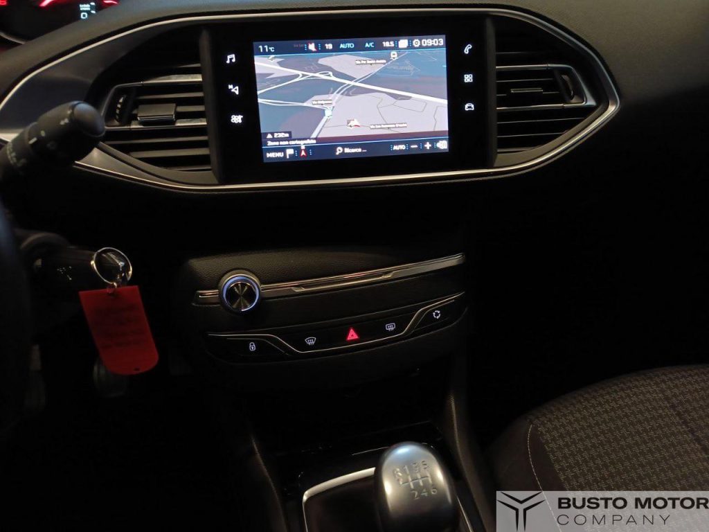 PEUGEOT 308 BlueHDi 100 S&S SW Style - 15