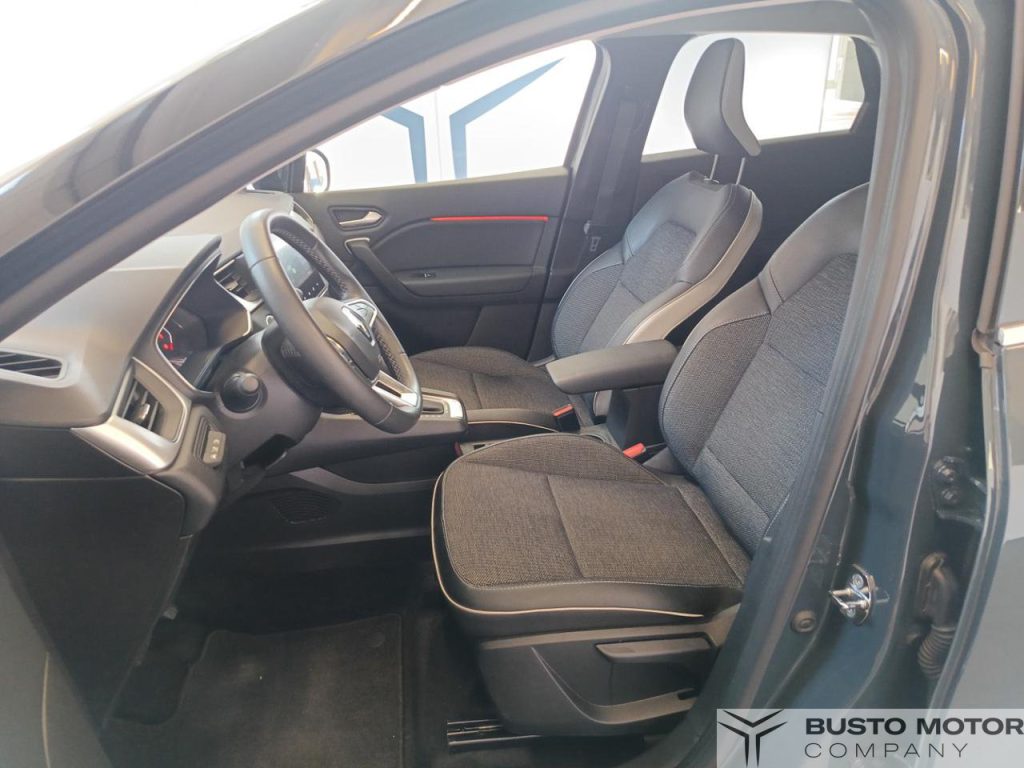 RENAULT Captur Full Hybrid E-Tech 145 CV Techno - 8