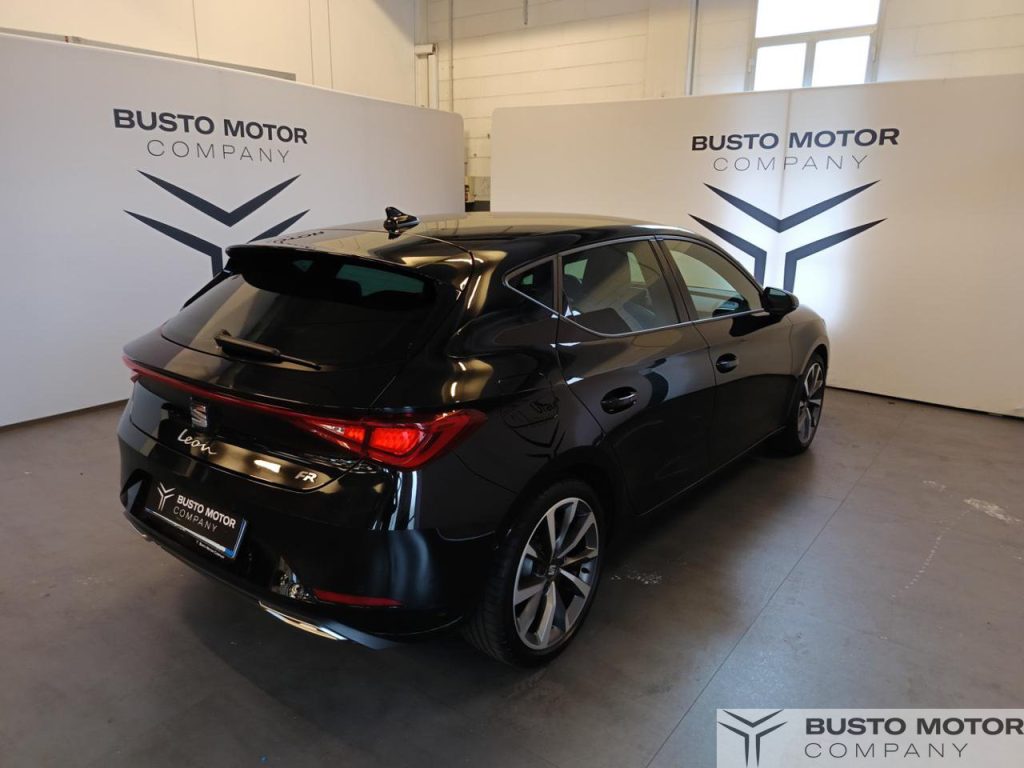 SEAT Leon 1.0 eTSI 110 CV Auto FR - 6