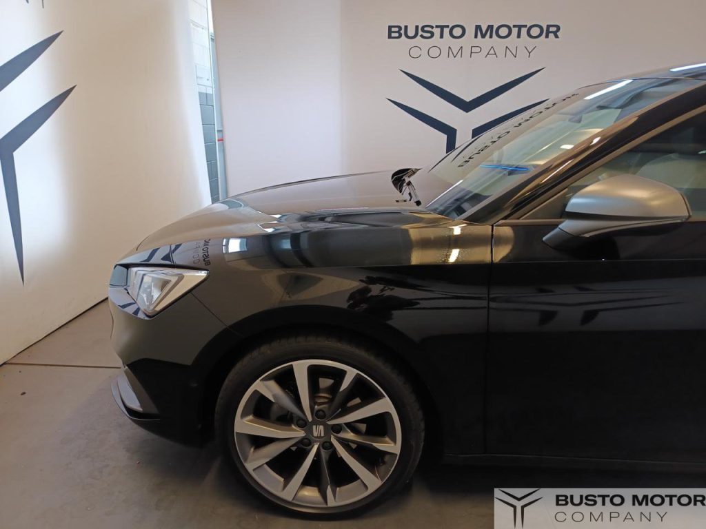 SEAT Leon 1.0 eTSI 110 CV Auto FR - 7