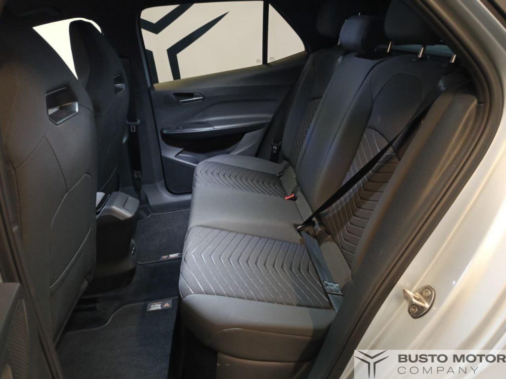 CUPRA Born 58kWh 204 CV - 9