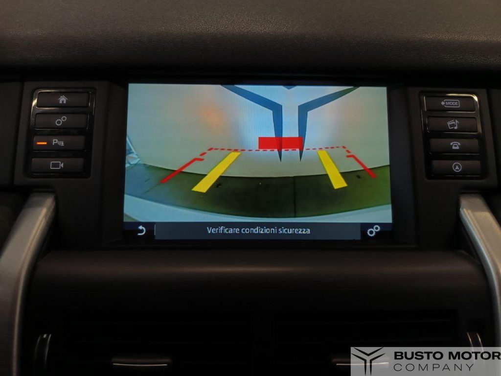 LAND ROVER Discovery Sport 2.0 TD4 180 CV HSE - 14