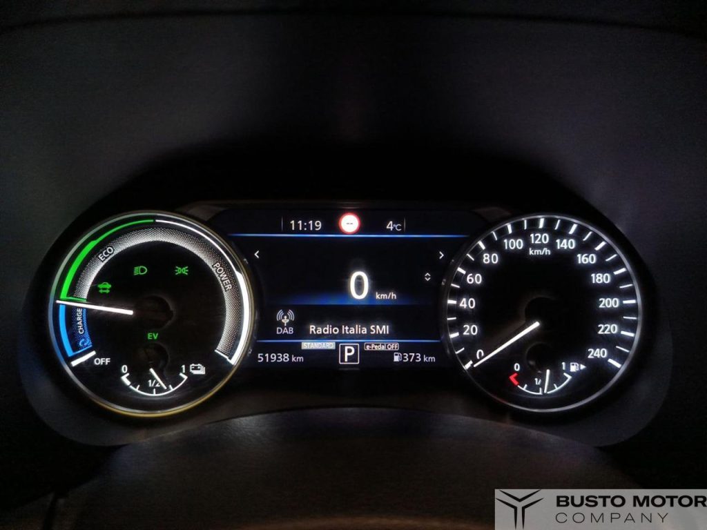 NISSAN Juke 1.6 HEV N-Connecta - 12