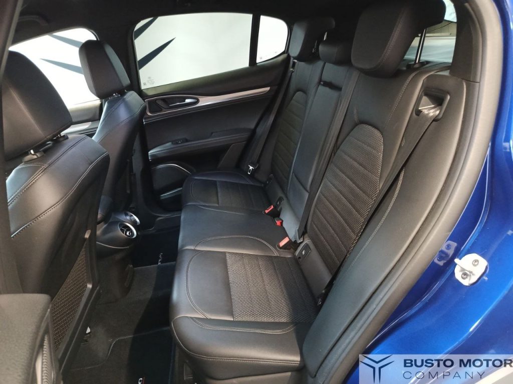 ALFA ROMEO Stelvio Stelvio 2.2 t Sprint Q4 190cv auto - 9