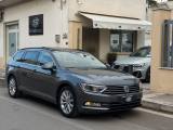 VOLKSWAGEN Passat Variant 2.0 TDI 150Cv *Tetto Apribile*