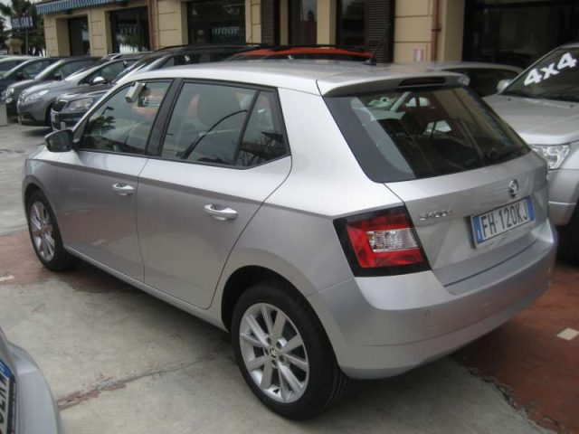 SKODA FABIA 1.4 TDI 75 CV AMBITION 5P - foto 4