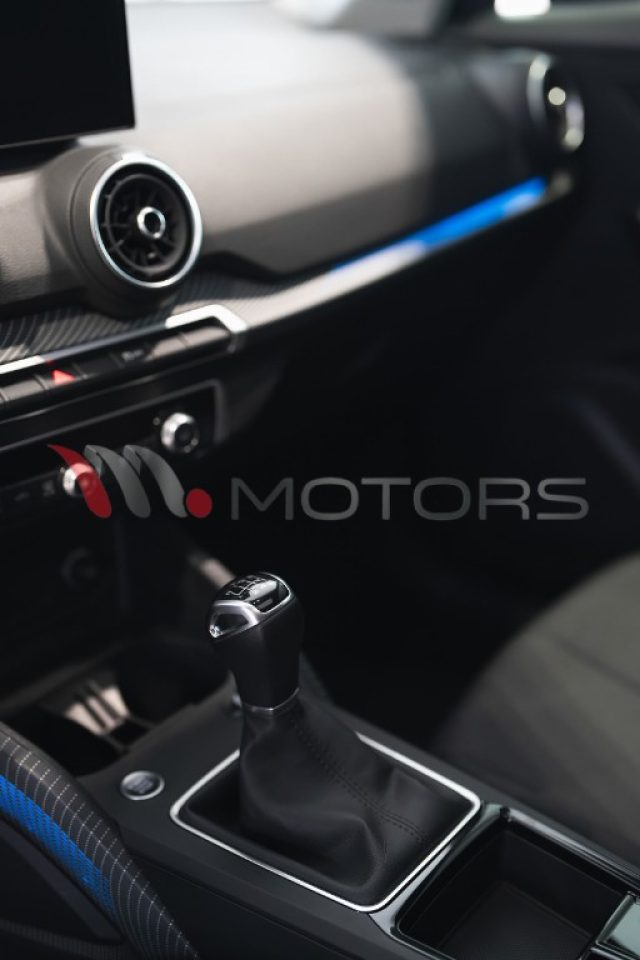 AUDI Q2 30 TDI IDENTITY BLACK - foto 21