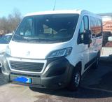 PEUGEOT Boxer 330 BlueHDi 140 S&S PC-TN Combi Premium