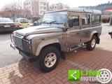LAND ROVER Defender 110 2.4 TD4 Station Wagon SE 7 posti