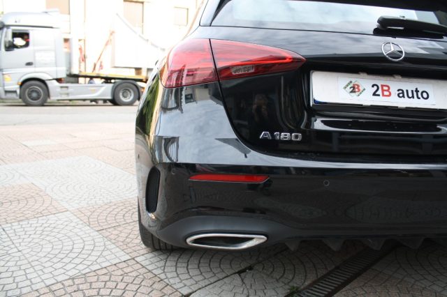 MERCEDES-BENZ A 180 AUTOMATIC AMG LINE PREMIUM - foto 16