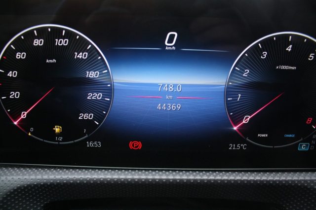 MERCEDES-BENZ A 180 AUTOMATIC AMG LINE PREMIUM - foto 13