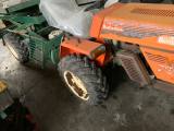 CARRARO rattore agricolo  con rimorchio