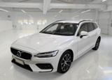 VOLVO V60 B3 Geartronic Momentum Business Pro