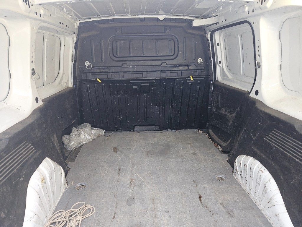 PEUGEOT Partner BlueHDi 100  L1 Furgone Premium - 14