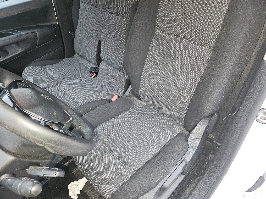 PEUGEOT Partner BlueHDi 100  L1 Furgone Premium - 8