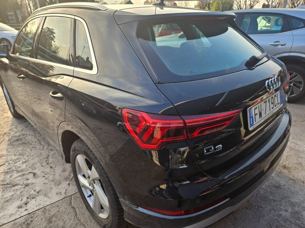 AUDI Q3 45 tdi quattro S tronic Edition - 8