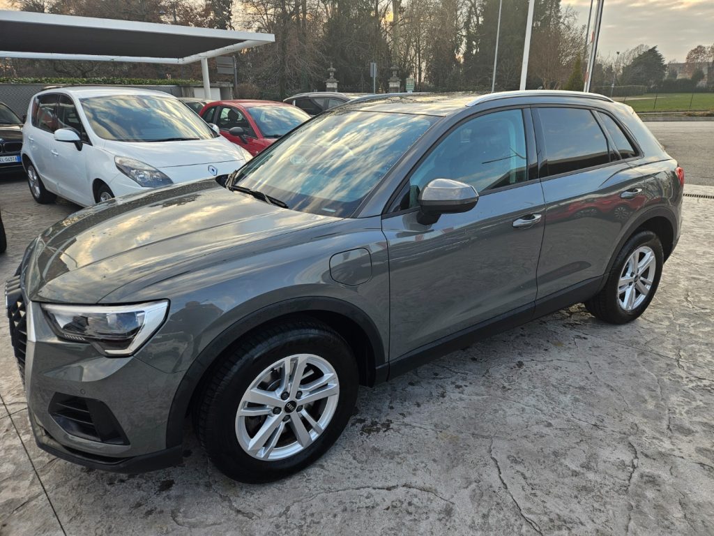 AUDI Q3 45 TFSI  S tronic Business sport - 14